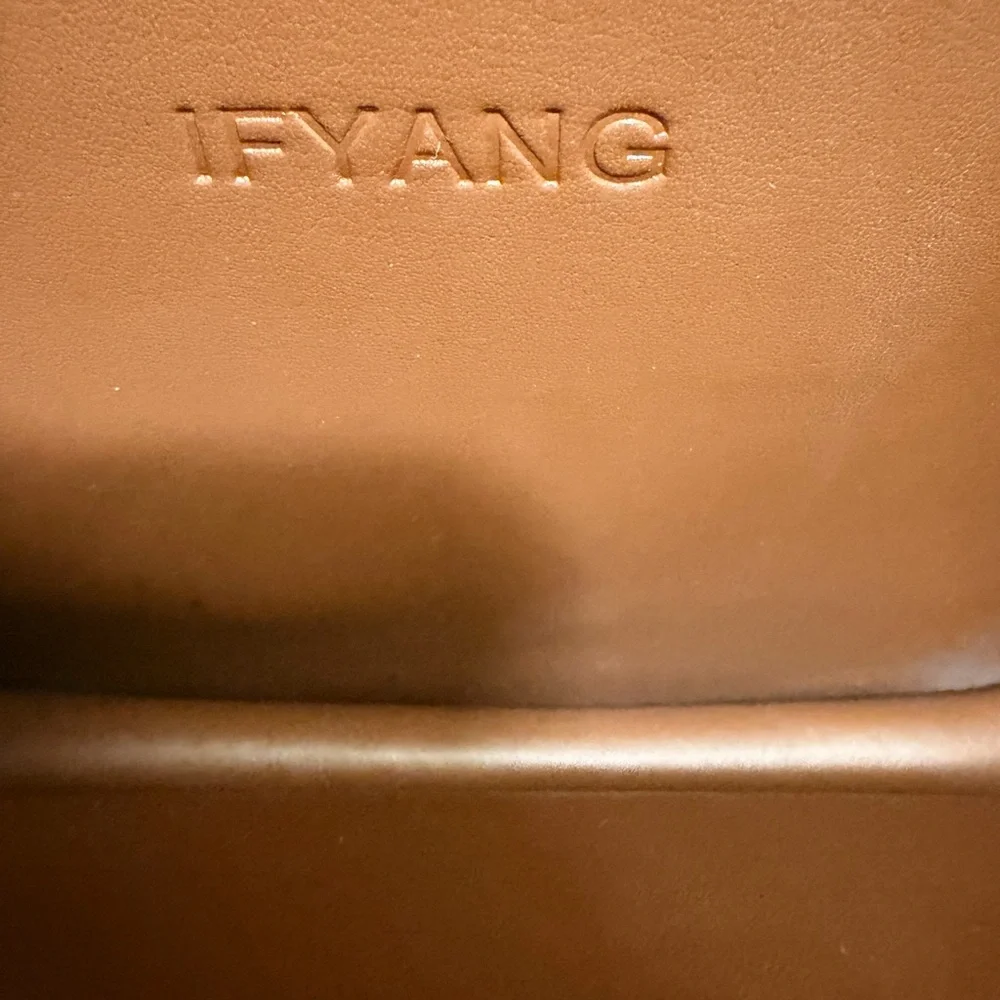 Elegant Brown Leather Bag